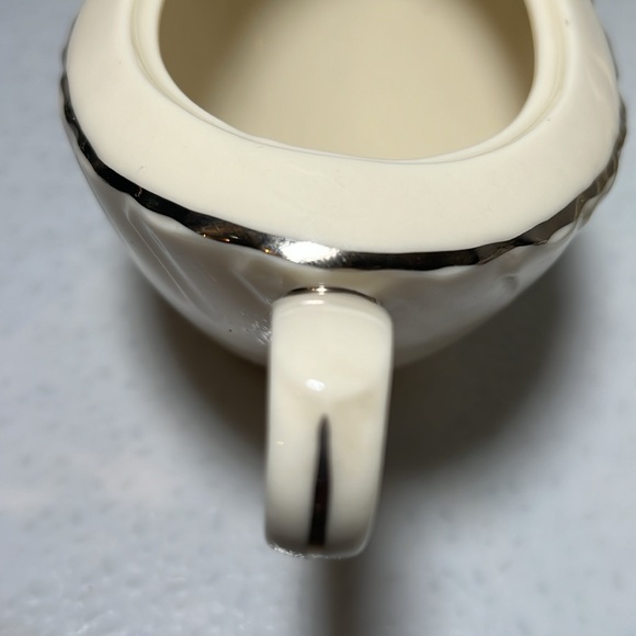 Vtg Lenox Weatherly Creamer/Sugar Scalloped Edge Ivory Bone China Platinum Trim - Picture 8 of 8